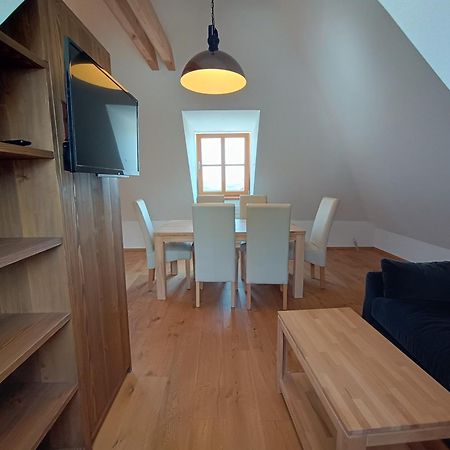 Apartmany Maly Mnich Mníšek pod Brdy Εξωτερικό φωτογραφία