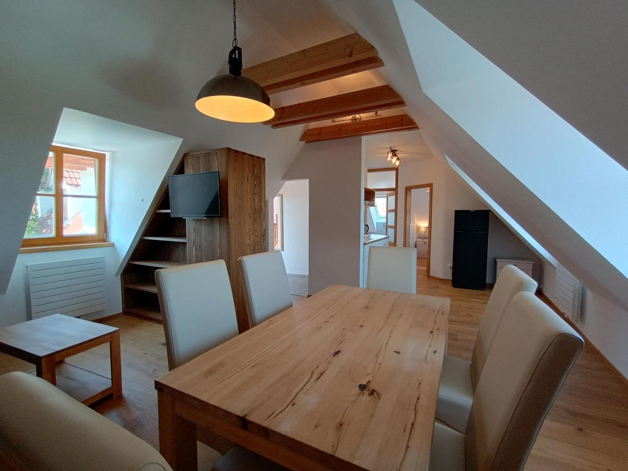 Apartmany Maly Mnich Mníšek pod Brdy Εξωτερικό φωτογραφία