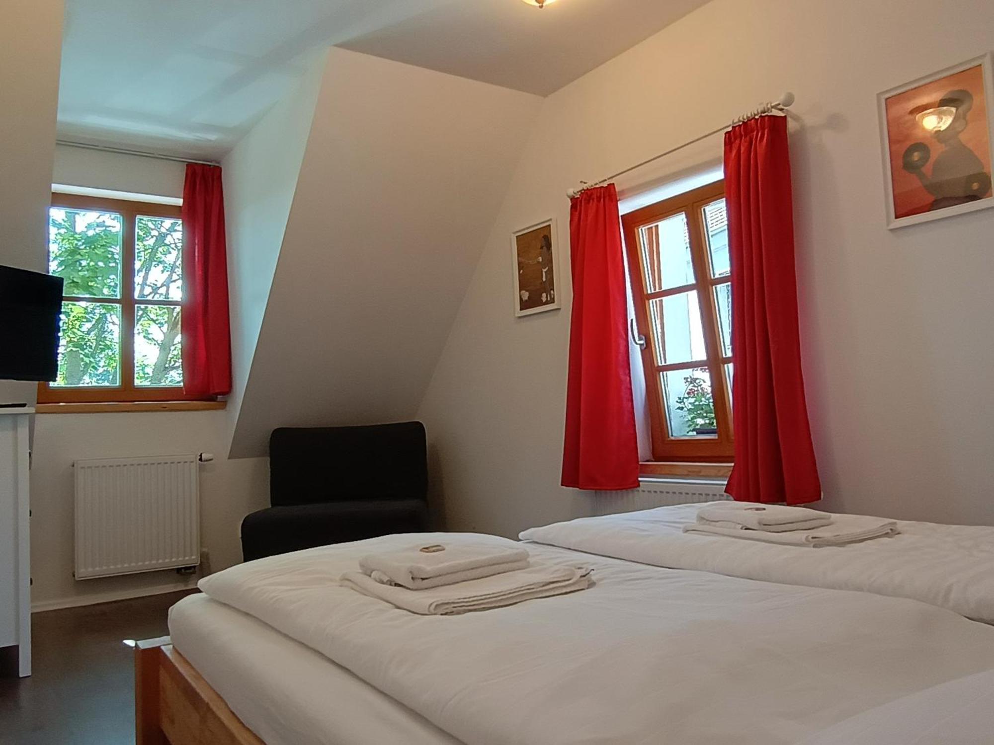 Apartmany Maly Mnich Mníšek pod Brdy Εξωτερικό φωτογραφία