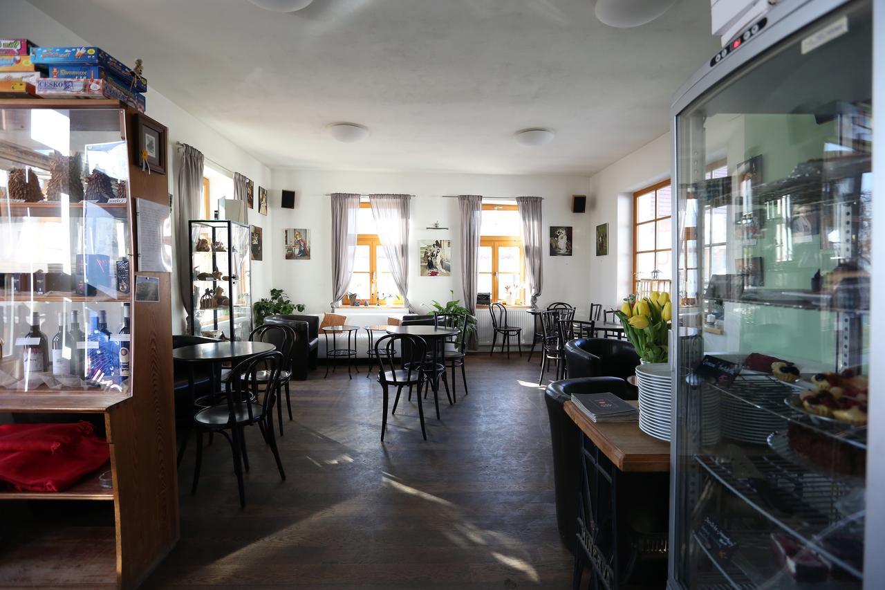 Apartmany Maly Mnich Mníšek pod Brdy Εξωτερικό φωτογραφία